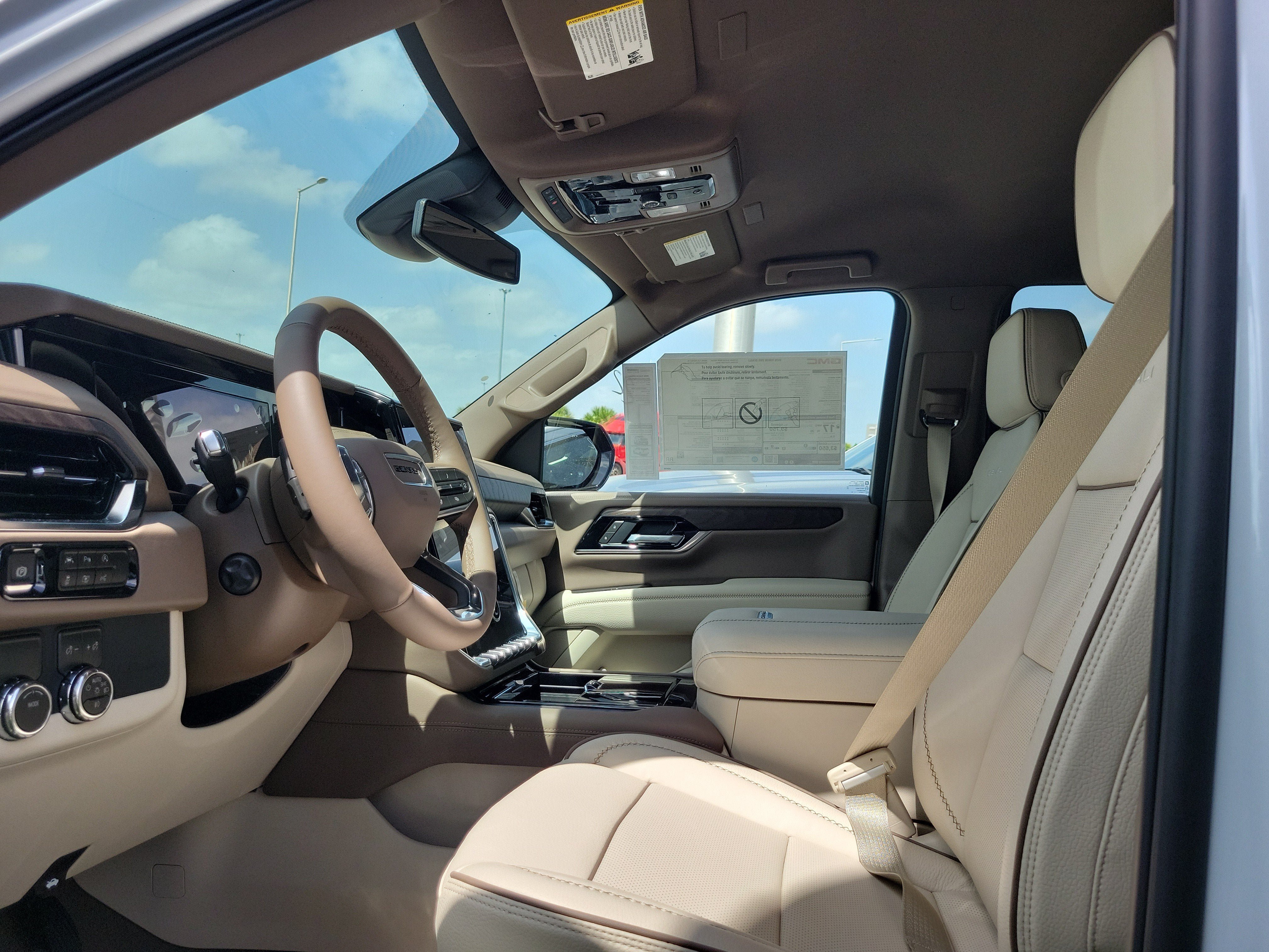 New 2026 GMC Yukon Denali RWD image 10