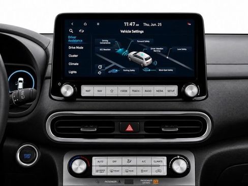 Used 2023 Hyundai Kona Limited FWD image 34