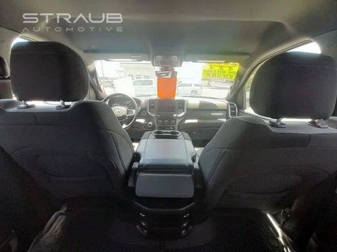 Used 2022 RAM 1500 Big Horn AWD/4WD image 42