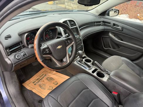 Used 2015 Chevrolet Malibu LT image 16