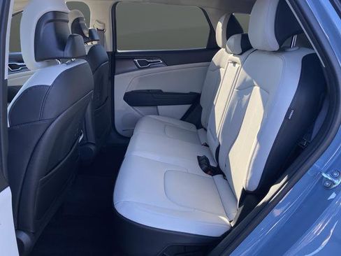 New 2026 Kia Sportage EX image 35