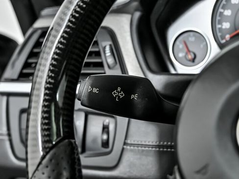 Used 2015 BMW M3 RWD image 26