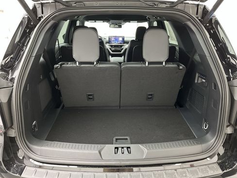New 2026 Ford Explorer ST AWD/4WD image 31