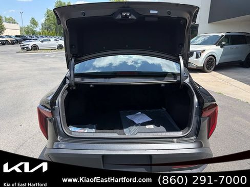 New 2026 Kia K4 FWD image 15