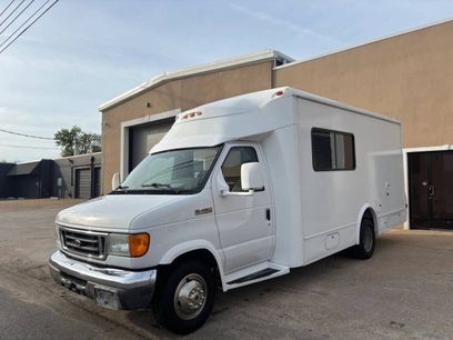 Used 2007 Ford E-450 and Econoline 450