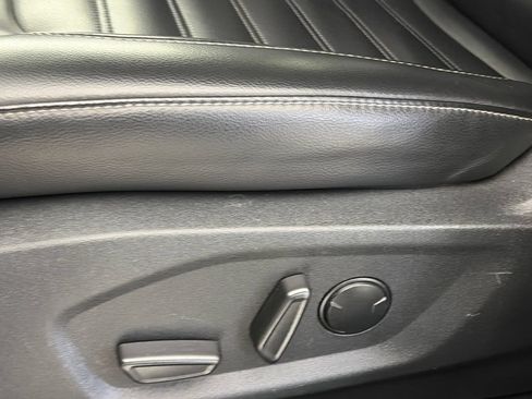 Used 2024 Ford Edge SEL AWD/4WD image 26
