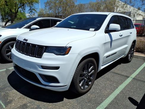 Used 2019 Jeep Grand Cherokee High Altitude RWD image 1