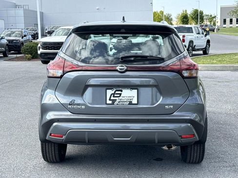 Used 2023 Nissan Kicks SR w/ SR Premium Package FWD image 26