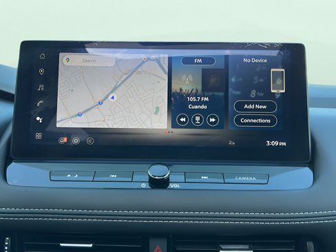 Used 2024 Nissan Rogue SL w/ SL Premium Package FWD image 17