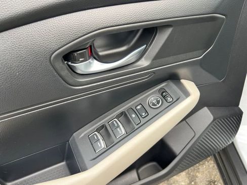 Used 2023 Honda Accord LX image 30