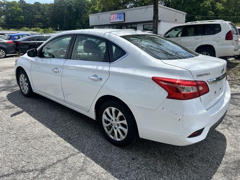 Used 2019 Nissan Sentra SV FWD image 5