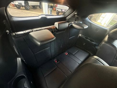 Used 2022 Toyota Highlander XSE image 31