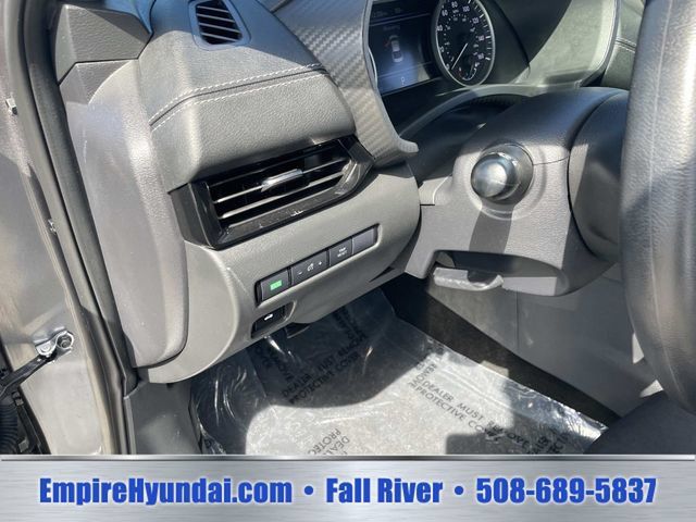 Used 2024 Nissan Sentra SV FWD image 20