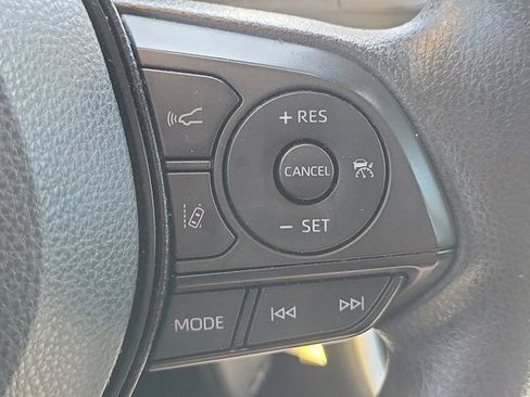 Used 2023 Toyota RAV4 LE image 22