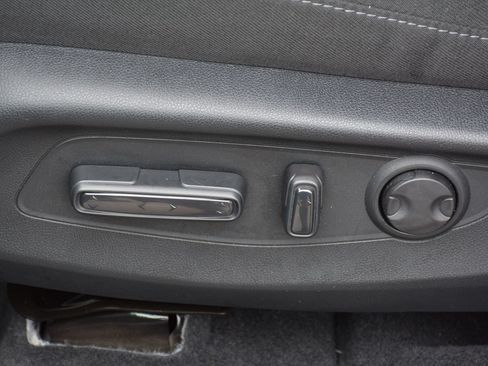 Used 2026 Honda CR-V EX image 8