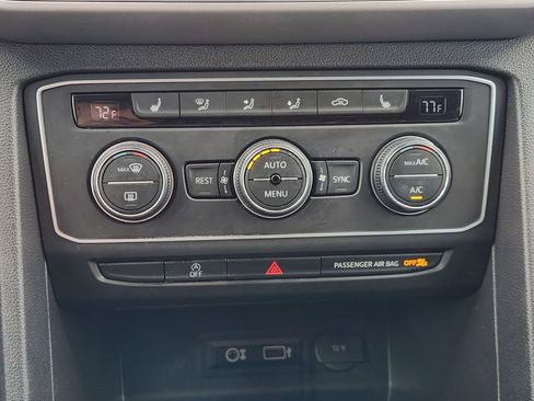 Used 2018 Volkswagen Atlas SE image 18