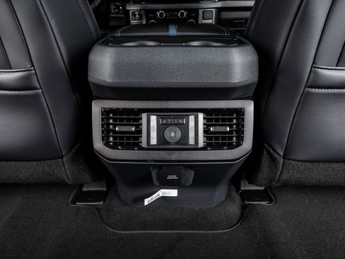 Used 2026 Ford F250 Platinum image 34