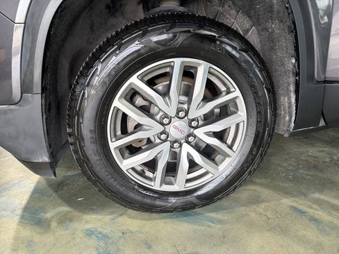 Used 2019 GMC Acadia SLE w/ GMC Pro Grade Package AWD/4WD image 31
