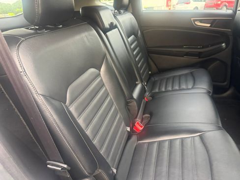 Used 2017 Ford Edge SEL w/ Equipment Group 201A image 24