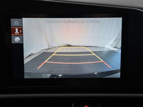 Used 2024 Kia Niro LX FWD image 29