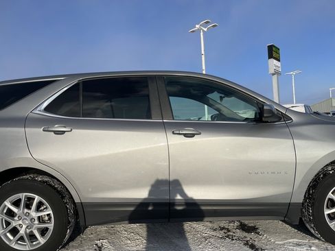 Used 2024 Chevrolet Equinox LT image 35