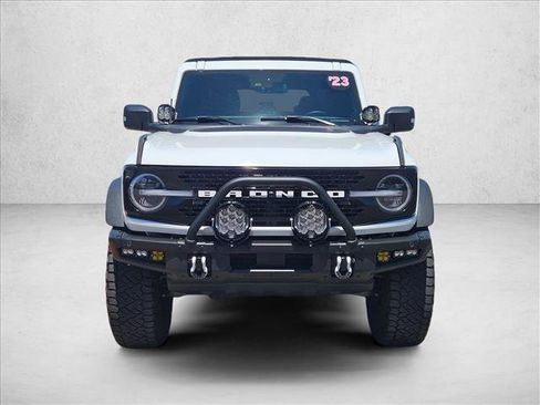 Certified 2023 Ford Bronco Wildtrak AWD/4WD image 2