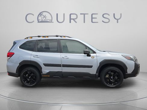 Used 2023 Subaru Forester Wilderness w/ Wilderness Package AWD/4WD image 6