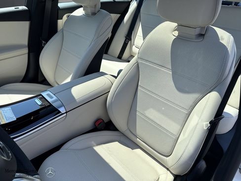 New 2026 Mercedes-Benz C 300 4MATIC Sedan image 13