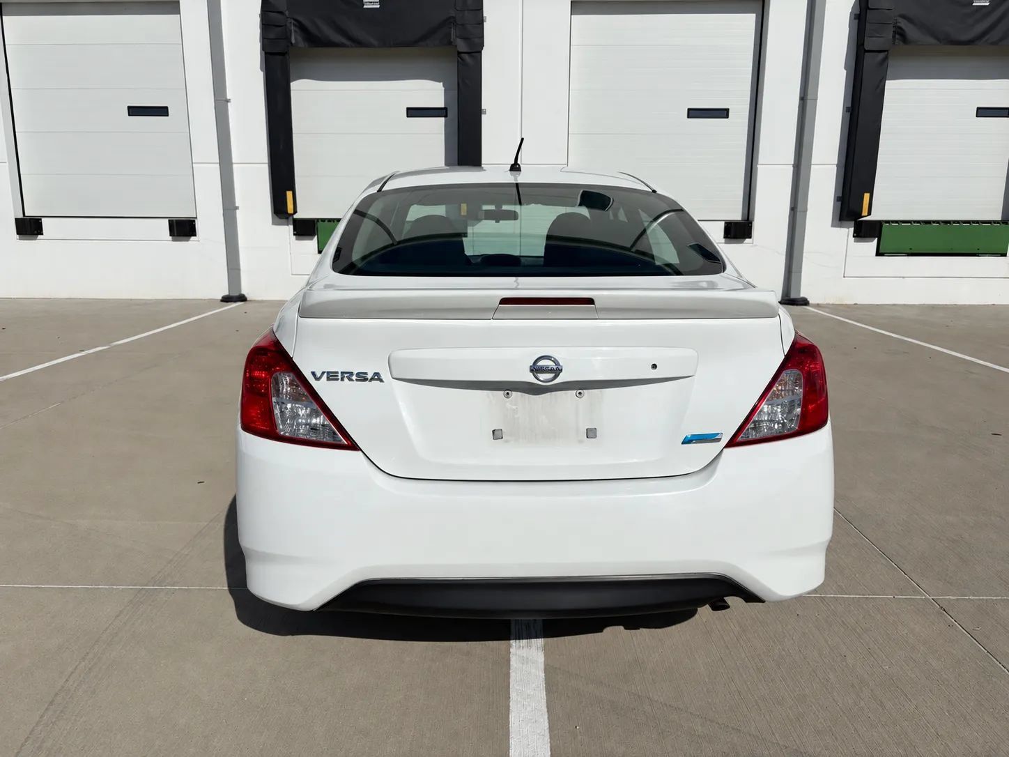 Used 2015 Nissan Versa S Plus FWD image 8