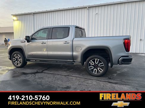 Used 2023 GMC Sierra 1500 AT4 w/ AT4 Preferred Package image 12