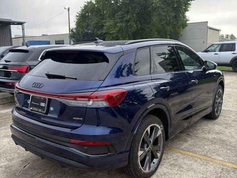 Certified 2023 Audi Q4 e-tron Premium w/ Convenience Package AWD/4WD image 7