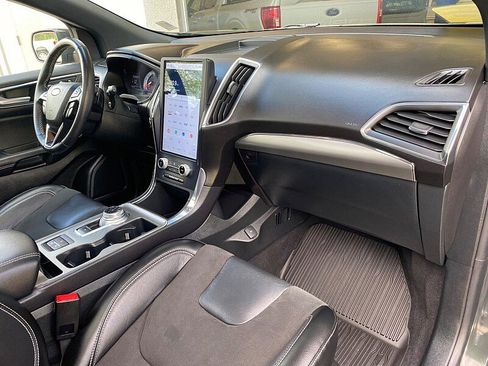 Used 2022 Ford Edge ST w/ Equipment Group 401A AWD/4WD image 27