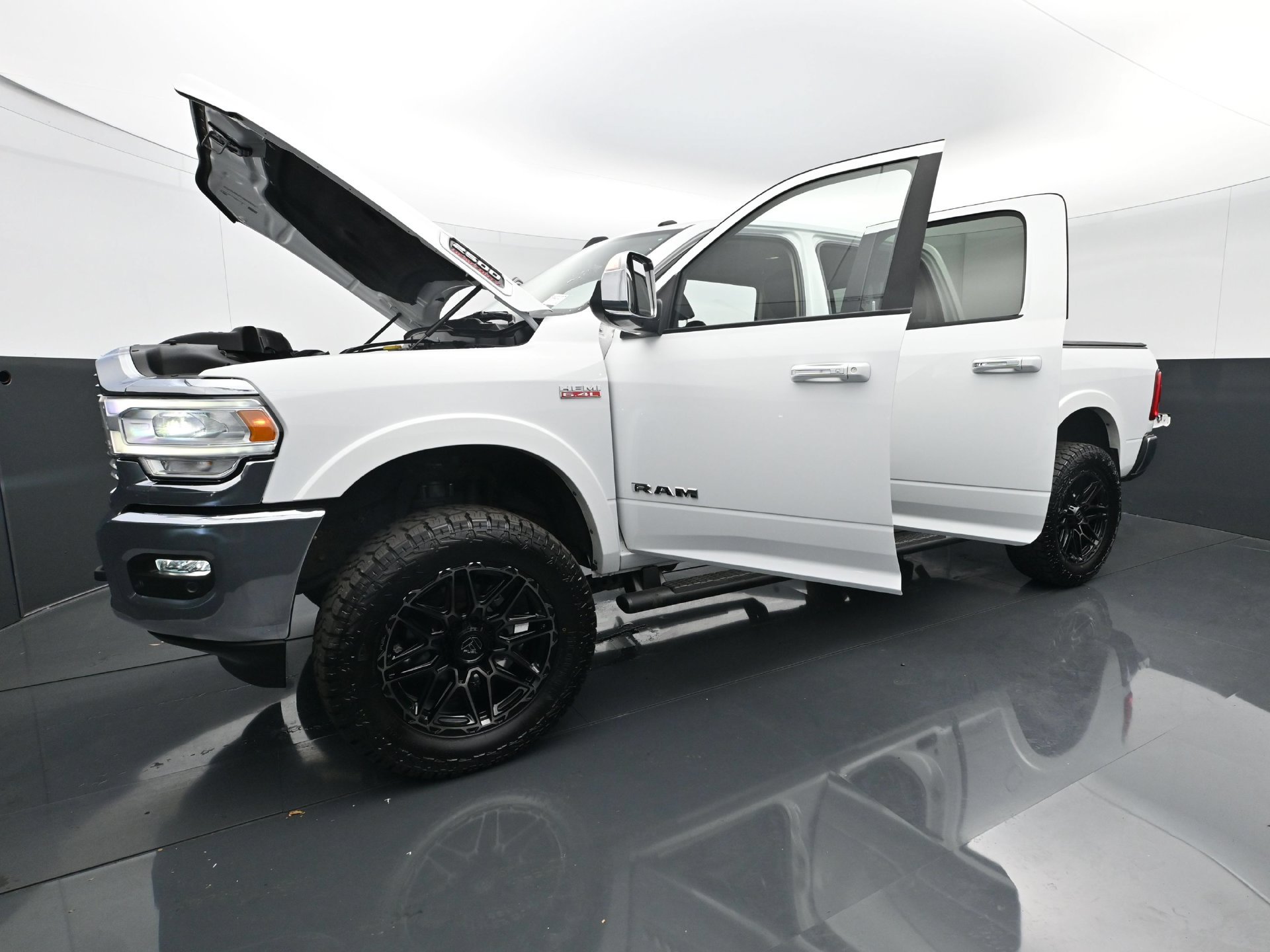 Used 2022 RAM 2500 Laramie AWD/4WD image 27