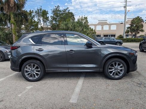 New 2025 MAZDA CX-5 AWD 2.5 S w/ Premium Plus Pkg image 4