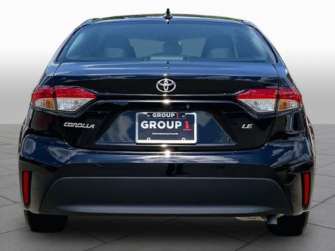 Used 2026 Toyota Corolla LE FWD image 5
