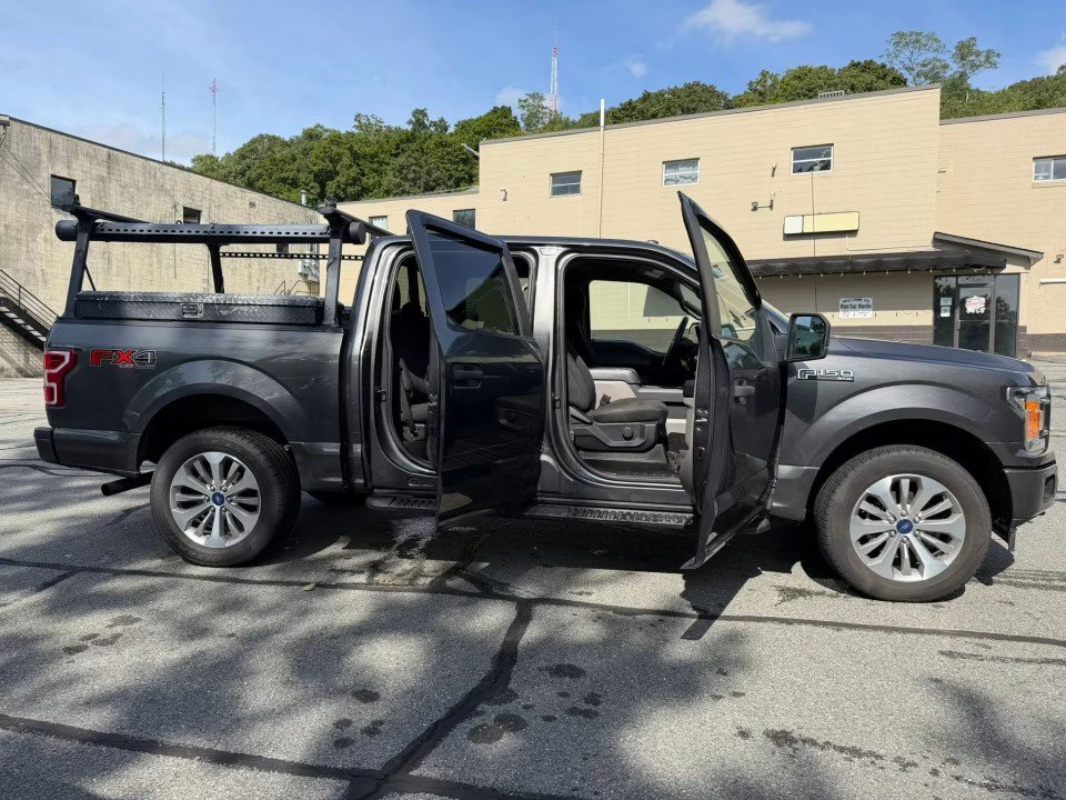 Used 2018 Ford F150 XL w/ Equipment Group 101A Mid AWD/4WD image 16