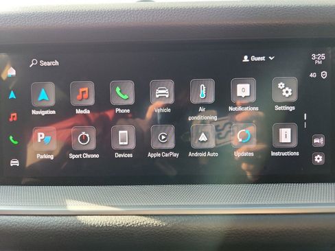 Certified 2024 Porsche Cayenne Coupe image 29