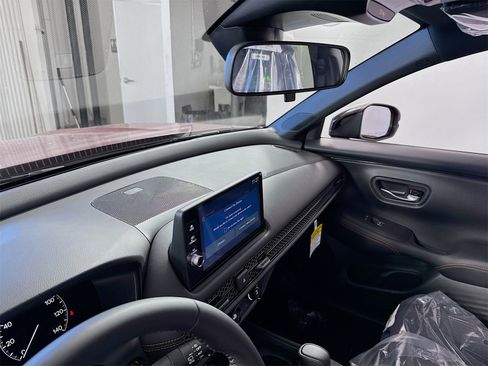 New 2026 Honda HR-V Sport image 6