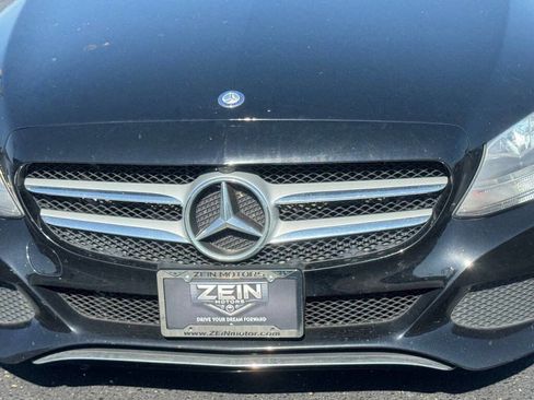 Used 2016 Mercedes-Benz C 300 4MATIC Sedan image 23