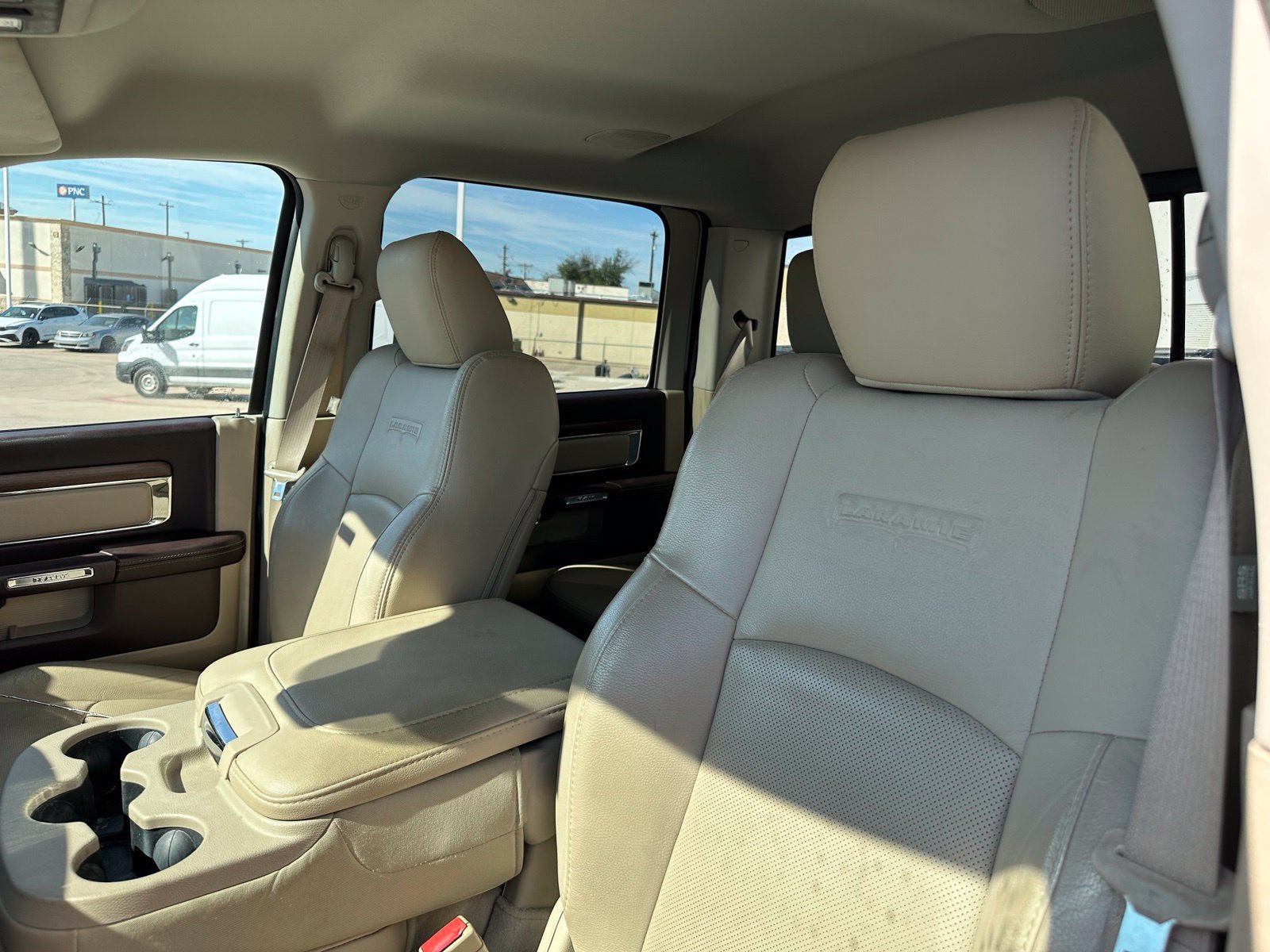 Used 2015 RAM 1500 Laramie w/ Convenience Group RWD image 16