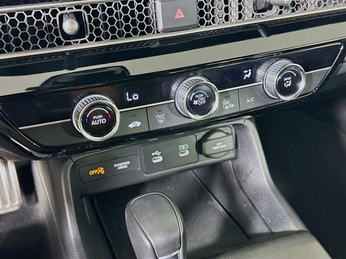 Used 2025 Honda Civic Sport image 23