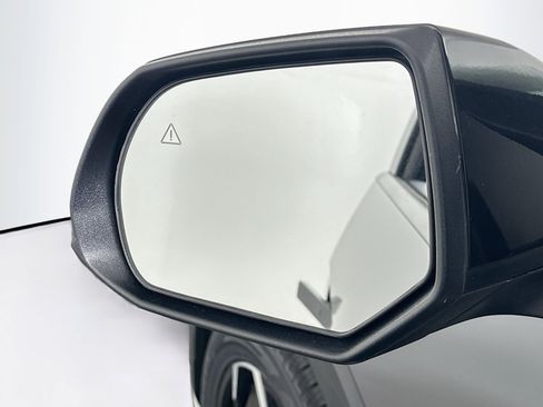 Used 2024 Hyundai Ioniq 5 SE AWD/4WD image 16