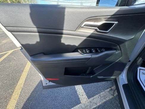 Used 2024 Kia Sportage X-Line w/ X-Line Premium Package image 24