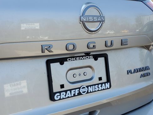 New 2026 Nissan Rogue Platinum AWD/4WD image 37