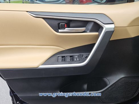 Used 2024 Toyota RAV4 XLE Premium FWD image 23