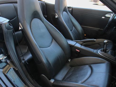 Used 2009 Porsche 911 Carrera 4S AWD/4WD image 16