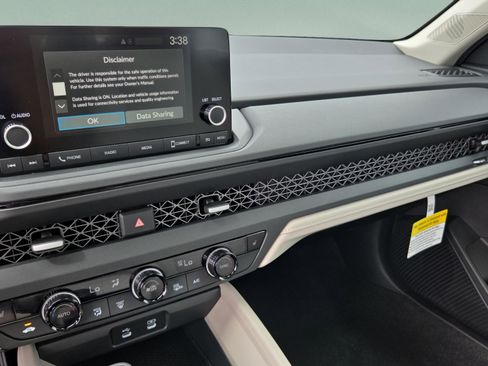 New 2025 Honda Accord SE image 14