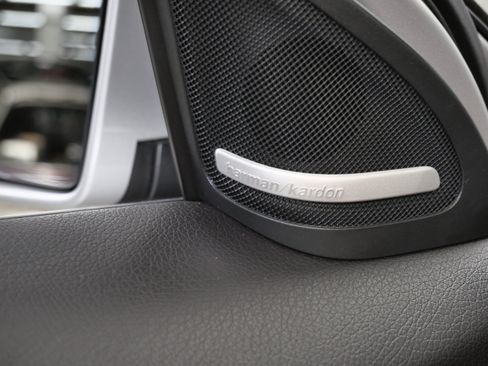 Used 2018 Mercedes-Benz GLA 250 4MATIC image 31