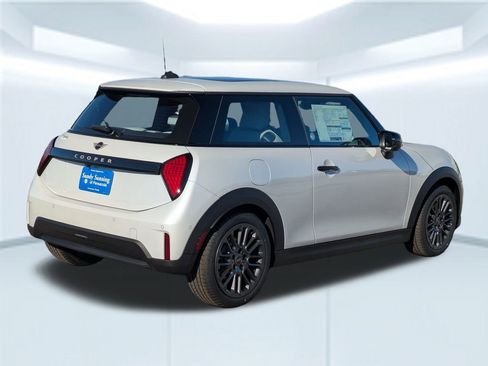 New 2026 MINI Cooper 2-Door Hardtop FWD image 5