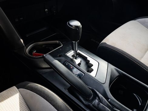 Used 2018 Toyota RAV4 XLE image 17